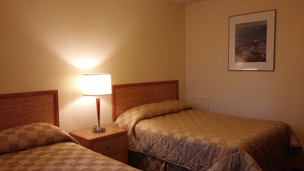 Travellers Choice Motel - Windsor | deliON, 3665 Sandwich St, Windsor, ON N9C 1B8, Canada | Phone: (519) 258-0681