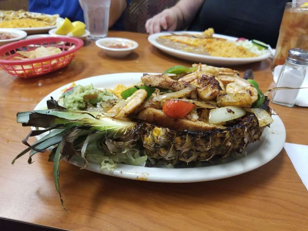 El Corral Mexican Grill | 4955 Felspar St, Riverside, CA 92509, USA | Phone: (951) 681-0347