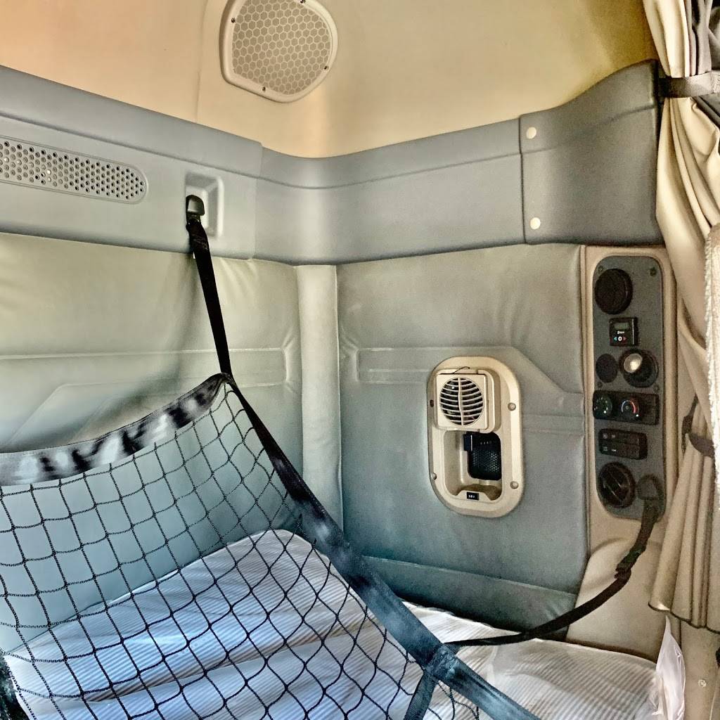 Delta Truck Center Sales | 10182 Harlan Rd, French Camp, CA 95231, USA | Phone: (209) 390-9419