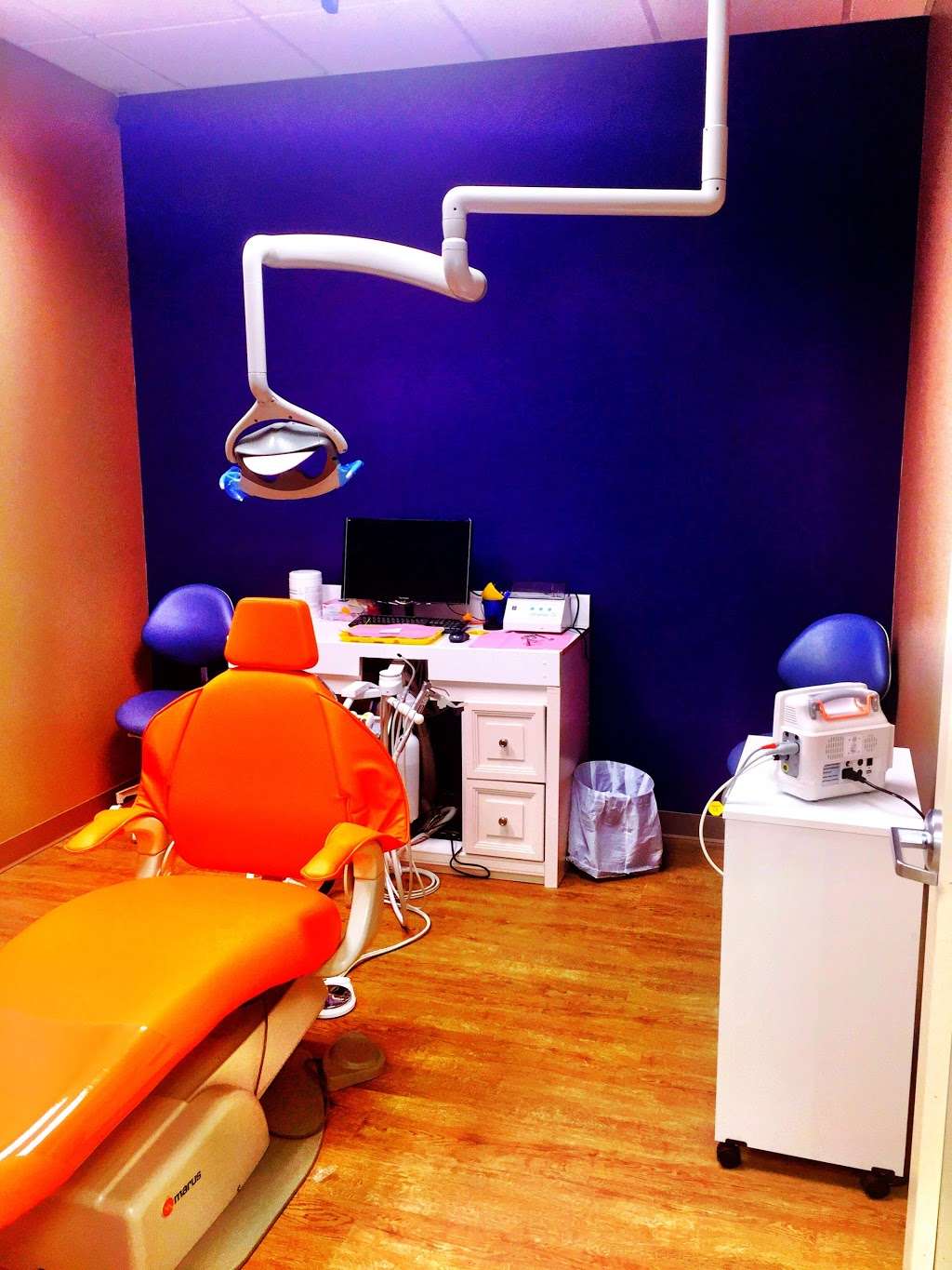 Galactic Smiles Pediatric Dental Specialist and Early Orthodonti | 9701 N Sam Houston Pkwy E #160, Humble, TX 77396, USA | Phone: (832) 225-6925