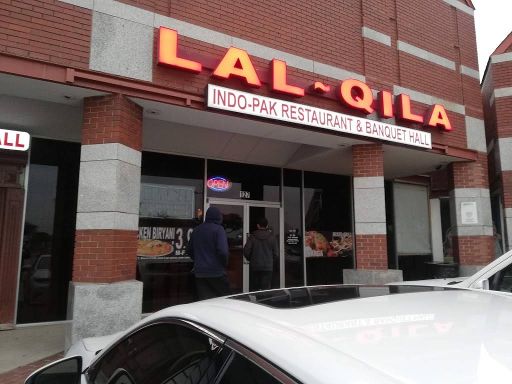 Lal-Qila Indo Pak Restaurant and Banquet Hall | 3044 Old Denton Rd #127, Carrollton, TX 75007, USA | Phone: (972) 679-1585