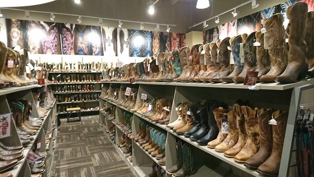 Boot Barn | 3271 Marketplace Dr, Council Bluffs, IA 51501 | Phone: (712) 366-8039