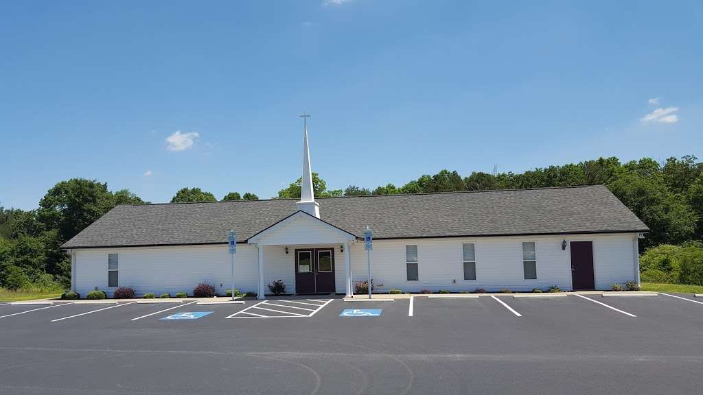 Emmanuel Baptist Church | 102 Iron Station Rd, Dallas, NC 28034, USA | Phone: (704) 263-3037