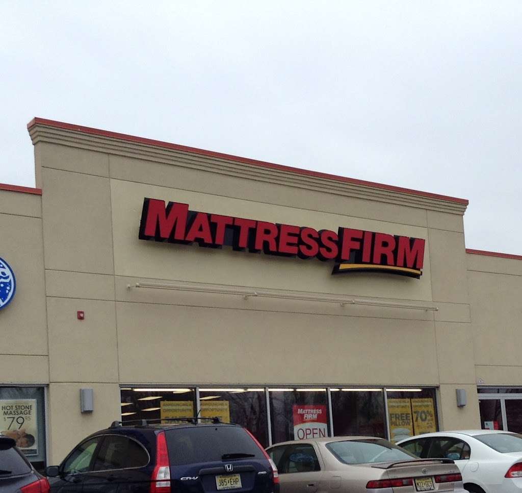 Mattress Firm Clifton | 700 NJ-3, Clifton, NJ 07012, USA | Phone: (973) 458-8062