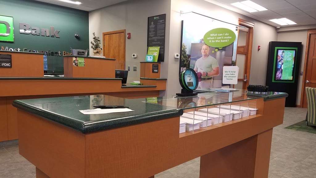 TD Bank | 280 School St Suite B100, Mansfield, MA 02048, USA | Phone: (508) 339-2358