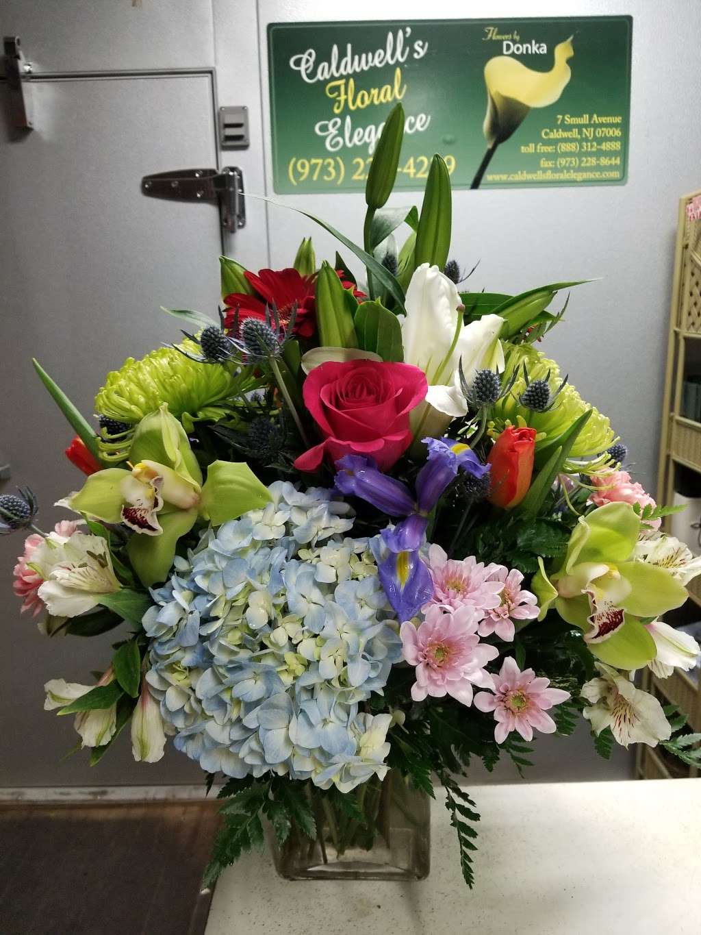 Caldwell Floral Elegance | Smull Ave, West Caldwell, NJ 07006 | Phone: (973) 228-4239