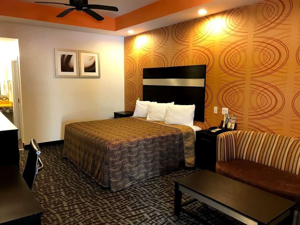 Regal Inn | 425 Rankin Rd, Houston, TX 77073, USA | Phone: (281) 821-1010