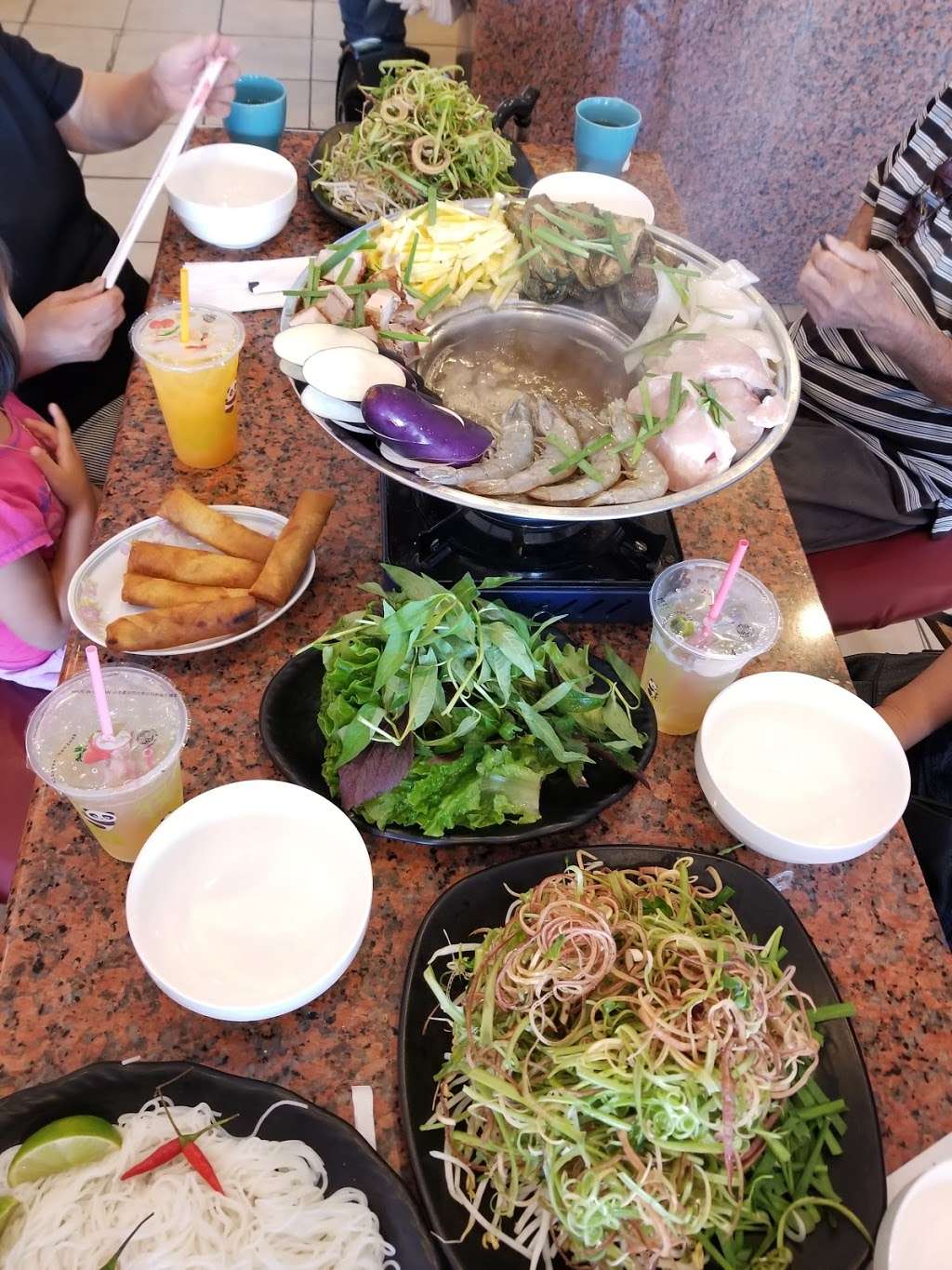 Saigon Restaurant | 4022 Tyler Ave, El Monte, CA 91731, USA | Phone: (626) 542-3467