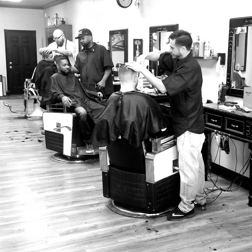 Freshly Cut | 4555 S 34th Ave, Minneapolis, MN 55406, USA | Phone: (612) 724-4677