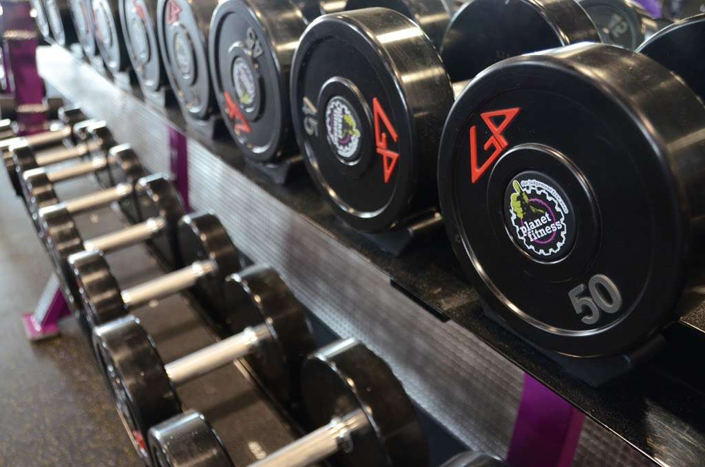 Planet Fitness | 7929 Indianapolis Blvd, Hammond, IN 46324, USA | Phone: (219) 845-0700