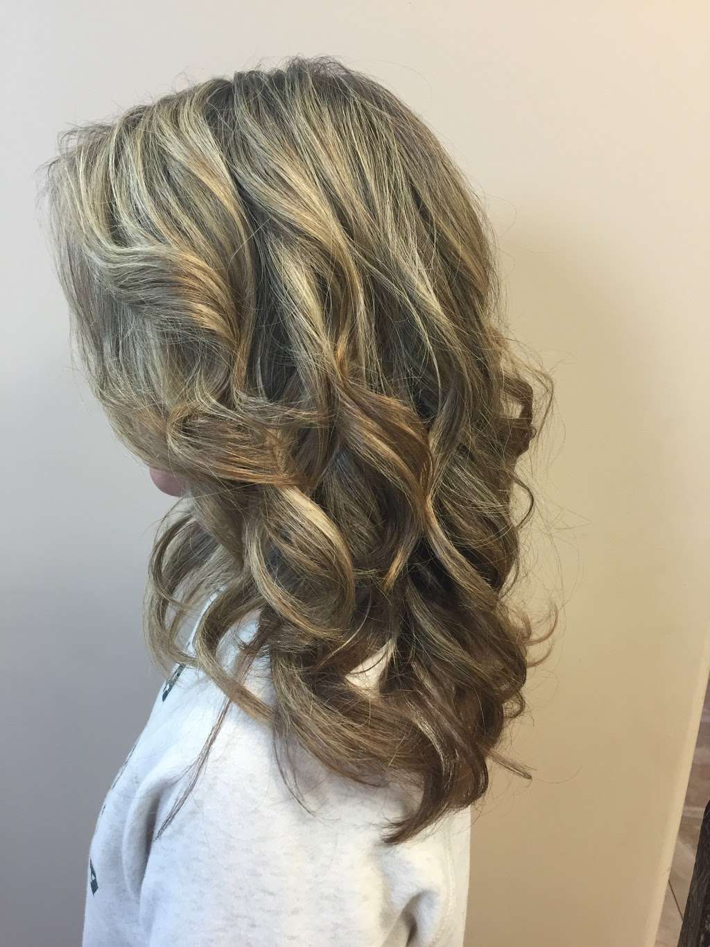 Hair By Michael and Company | 15 N Brookside Rd, Springfield, PA 19064, USA | Phone: (610) 543-4400