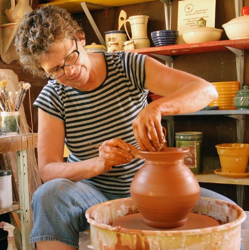 Crockett Pottery | 1644 Lillian St, Crockett, CA 94525, USA | Phone: (510) 787-1923