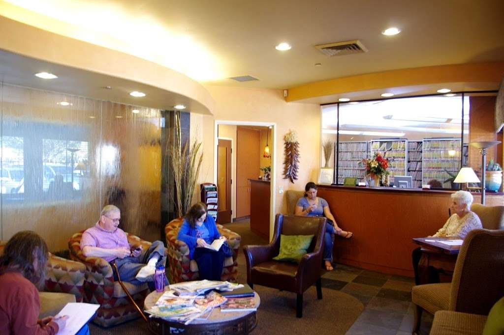 Phamous Smiles Kline Family Dentistry | 2470 W Ray Rd #1, Chandler, AZ 85224 | Phone: (480) 899-5240