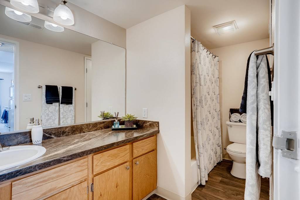 Whispering Hills Apartments | 260 Rim View Dr, Colorado Springs, CO 80919, USA | Phone: (833) 811-2342