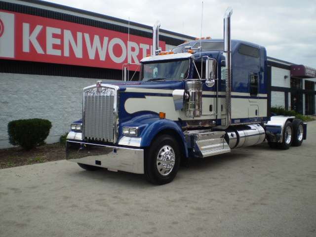 Wisconsin Kenworth | 9350 S 22nd St, Oak Creek, WI 53154, USA | Phone: (414) 761-5959