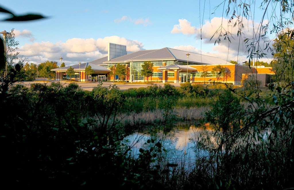 The Surgery Center LLC | 3111 W Rawson Ave # 100, Franklin, WI 53132, USA | Phone: (414) 761-2600