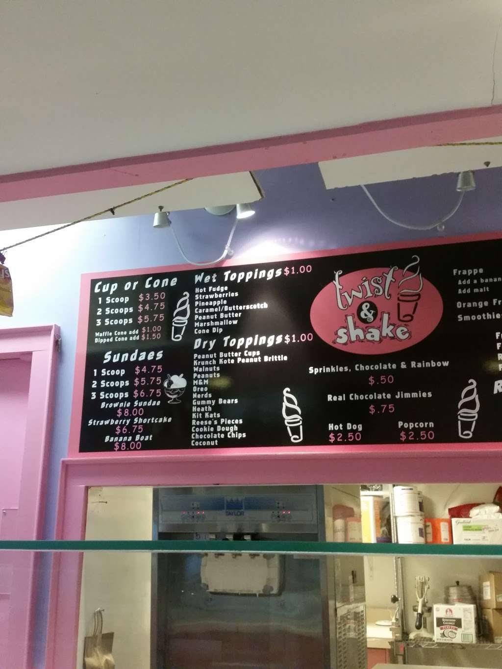 Twist N Shake | 82 Revere Beach Blvd, Revere, MA 02151, USA | Phone: (781) 286-2900