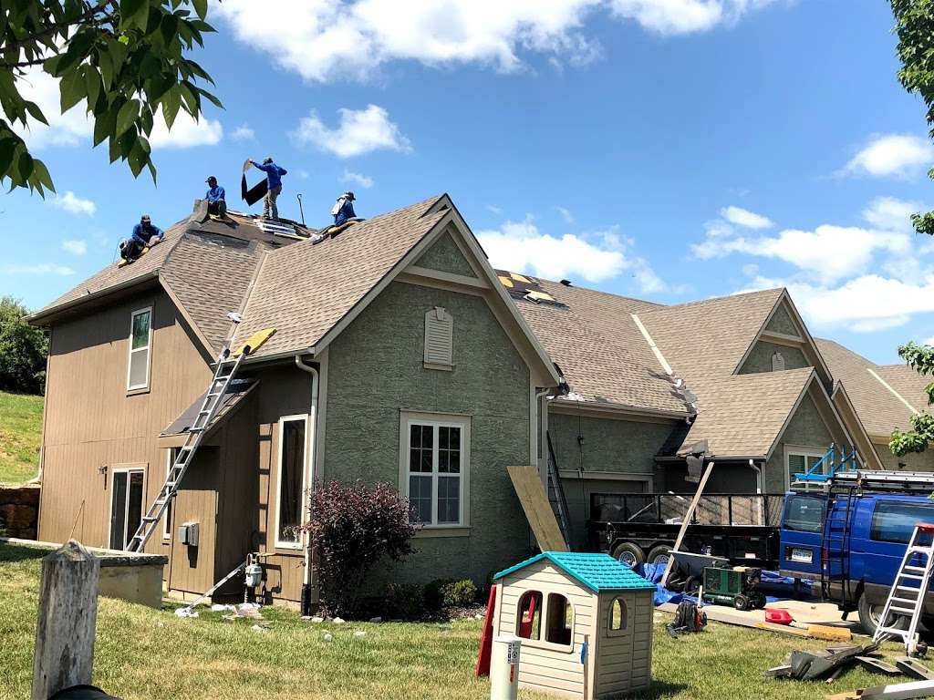 United Roofing & Construction | 10359 N Cherry Dr, Kansas City, MO 64155, USA | Phone: (816) 808-5729