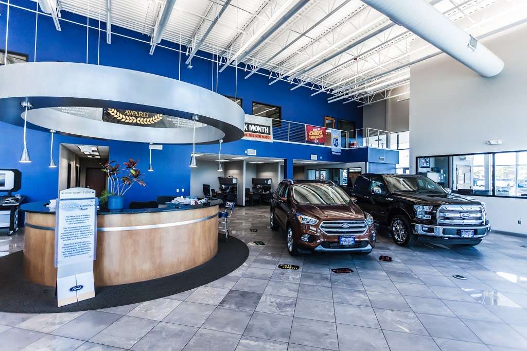 Bob Sight Ford | 610 NW Blue Pkwy, Lees Summit, MO 64063 | Phone: (816) 524-6550