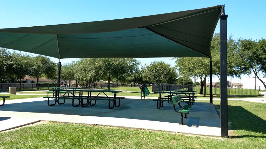 Malcolm E. Beckendorff Family Park | 1815 Katyland Dr, Katy, TX 77493 | Phone: (281) 496-2177