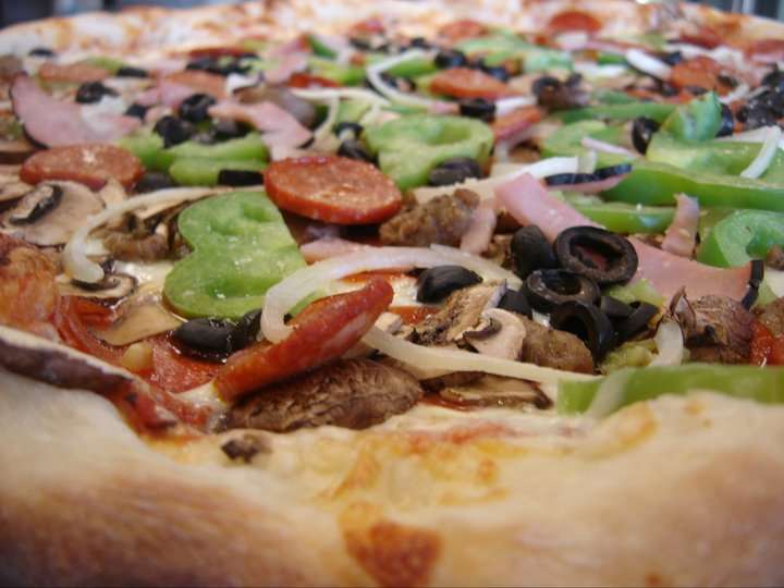 Blackstone Pizza | 574 E Mission Rd, San Marcos, CA 92069, USA | Phone: (760) 798-2246