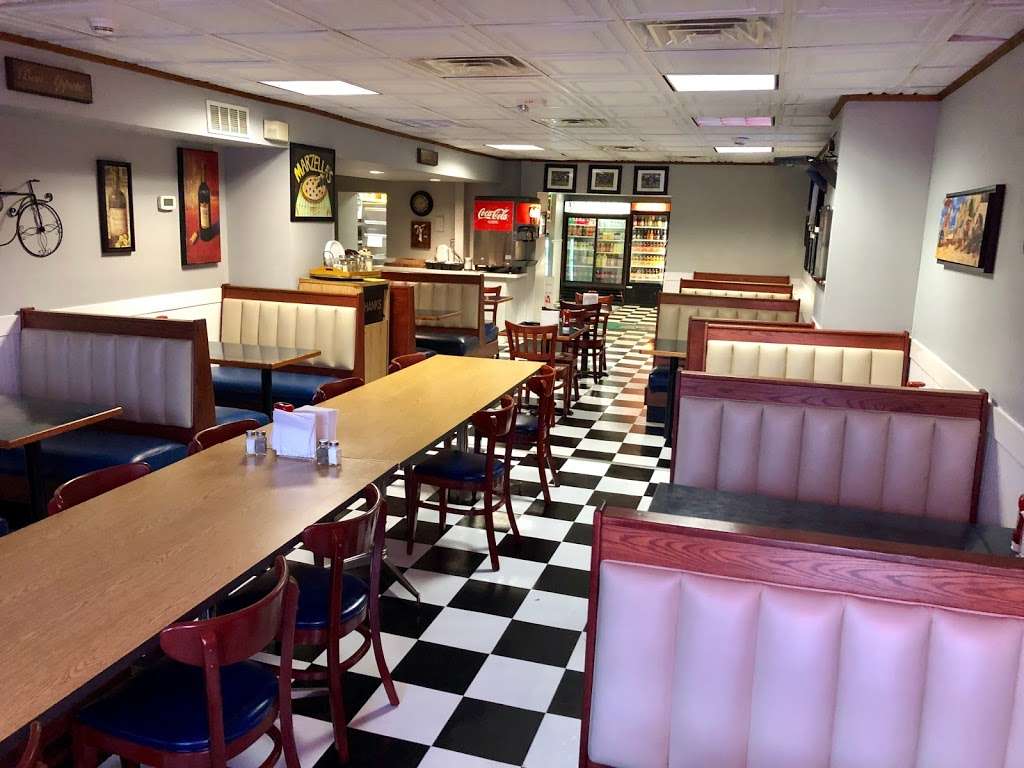 Marzellas Pizza | 488 E Main St, Collegeville, PA 19426, USA | Phone: (610) 489-4946