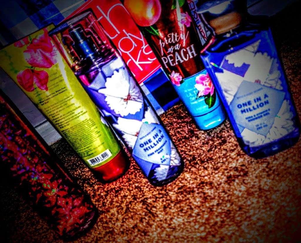 Bath & Body Works | 6800 N 95th Ave, Glendale, AZ 85305, USA | Phone: (623) 499-3645