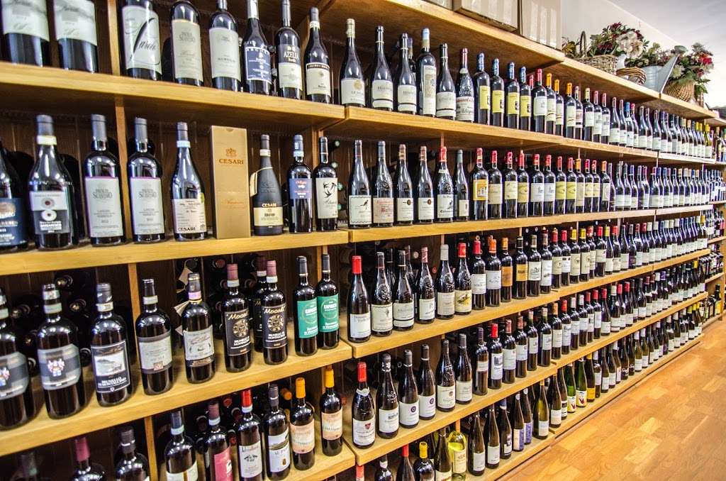 Bedford Wine Merchants | 24 Village Green, Bedford, NY 10506, USA | Phone: (914) 234-6012