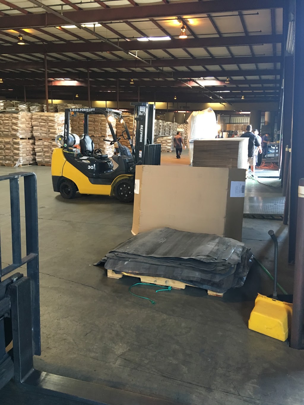 Group Warehouse | 3550 S Willow Ave, Fresno, CA 93725, USA | Phone: (559) 265-4200