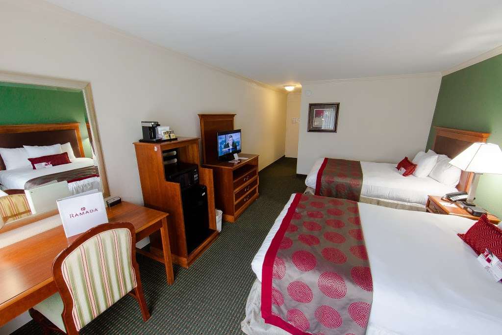 Ramada by Wyndham Houston Intercontinental Airport East | 6115 Will Clayton Pkwy, Humble, TX 77338, USA | Phone: (832) 412-1020