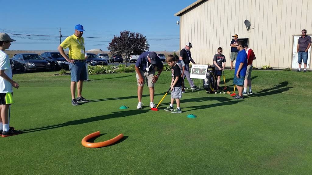 Cross Winds Golf Club | 8205 Fremont Pike, Perrysburg, OH 43551, USA | Phone: (419) 872-4653