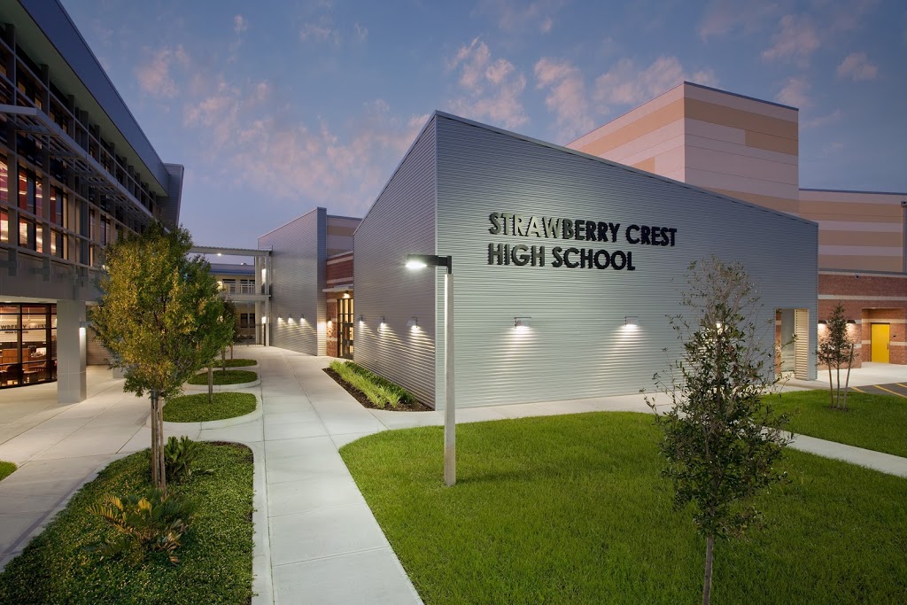 Strawberry Crest High School | 4691 Gallagher Rd, Dover, FL 33527 | Phone: (813) 707-7522