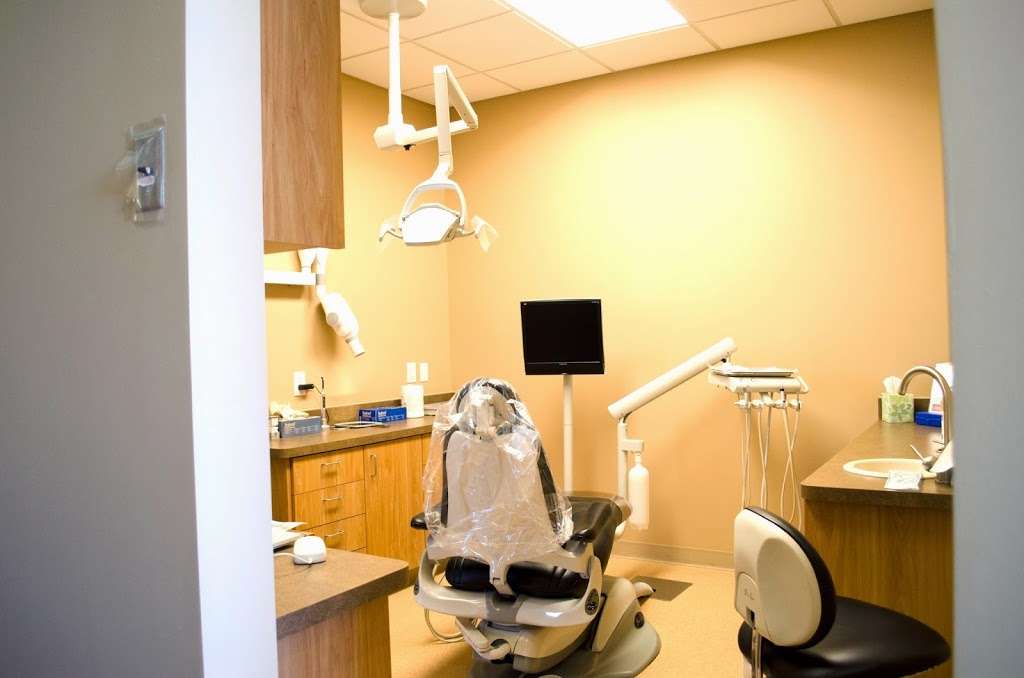 Aesthetic Dentistry of Arrowhead | 17100 N 67th Ave #500, Glendale, AZ 85308, USA | Phone: (623) 979-1515