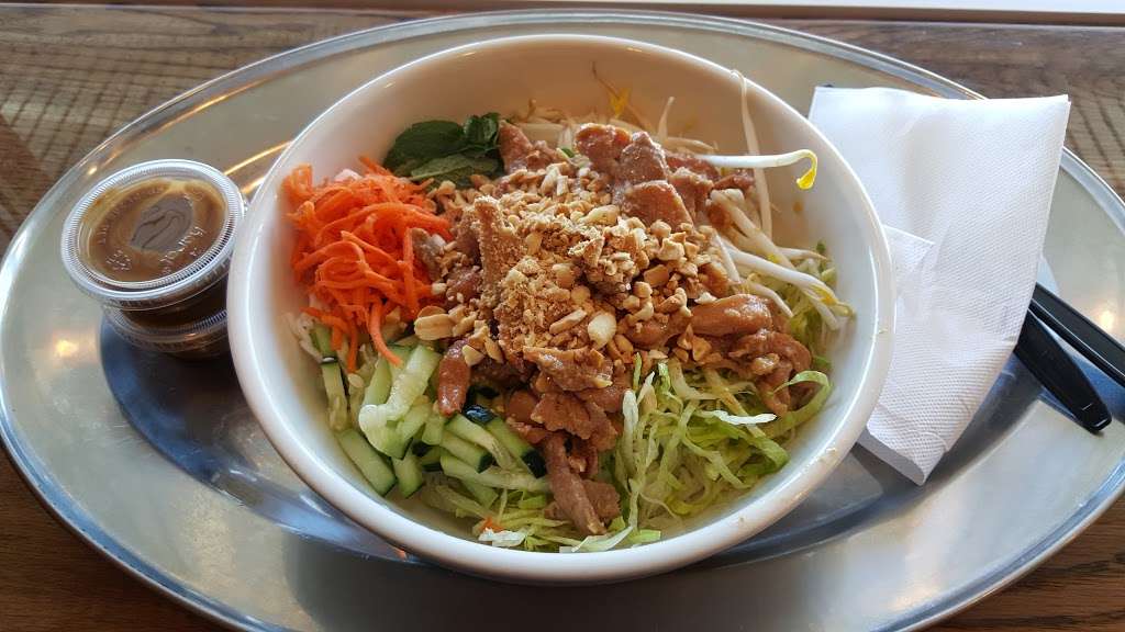 Calibasil Vietnamese Eatery | 55 Dodge St, Beverly, MA 01915, USA | Phone: (978) 969-3255