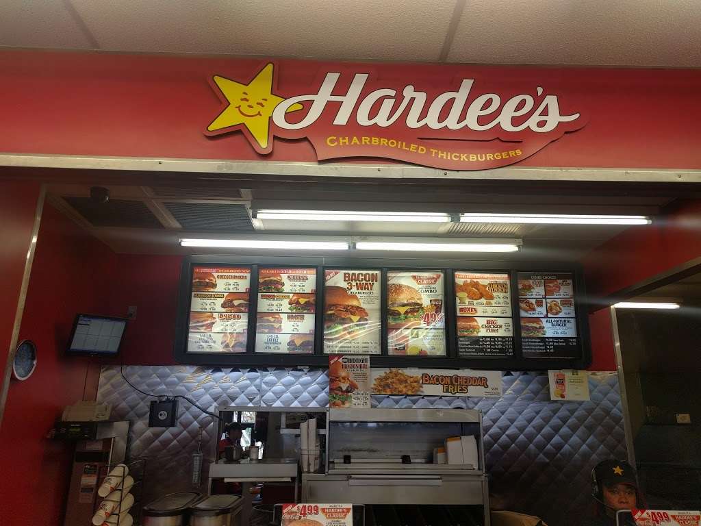 Hardees | 810 US-27, Minneola, FL 34715, USA | Phone: (352) 242-6717