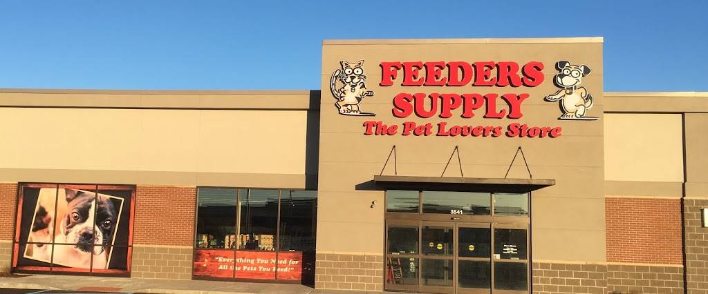 Feeders Supply Jeffersonville - Curbside Pickup Now Available! | 3541 E 10th St, Jeffersonville, IN 47130, USA | Phone: (812) 725-9036