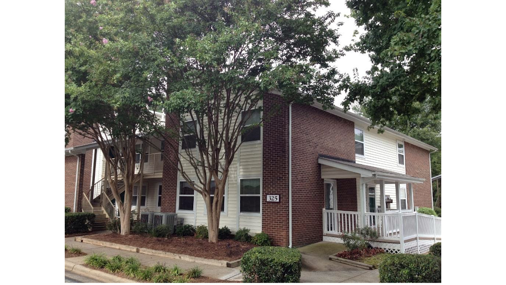 West Downs Apartments | 325 Mattoon St, Charlotte, NC 28216, USA | Phone: (704) 342-4646