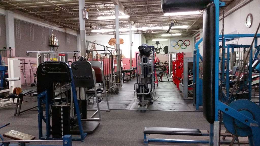 Longs Nautilus Gym | 85 E Street Rd, Feasterville-Trevose, PA 19053, USA | Phone: (215) 364-1168