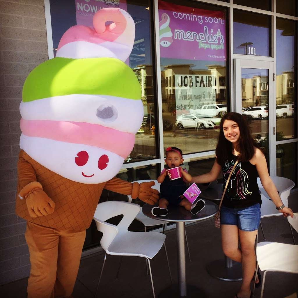 Menchies Frozen Yogurt | 1128 E Baseline Rd Suite 101, Tempe, AZ 85283, USA | Phone: (480) 307-6037