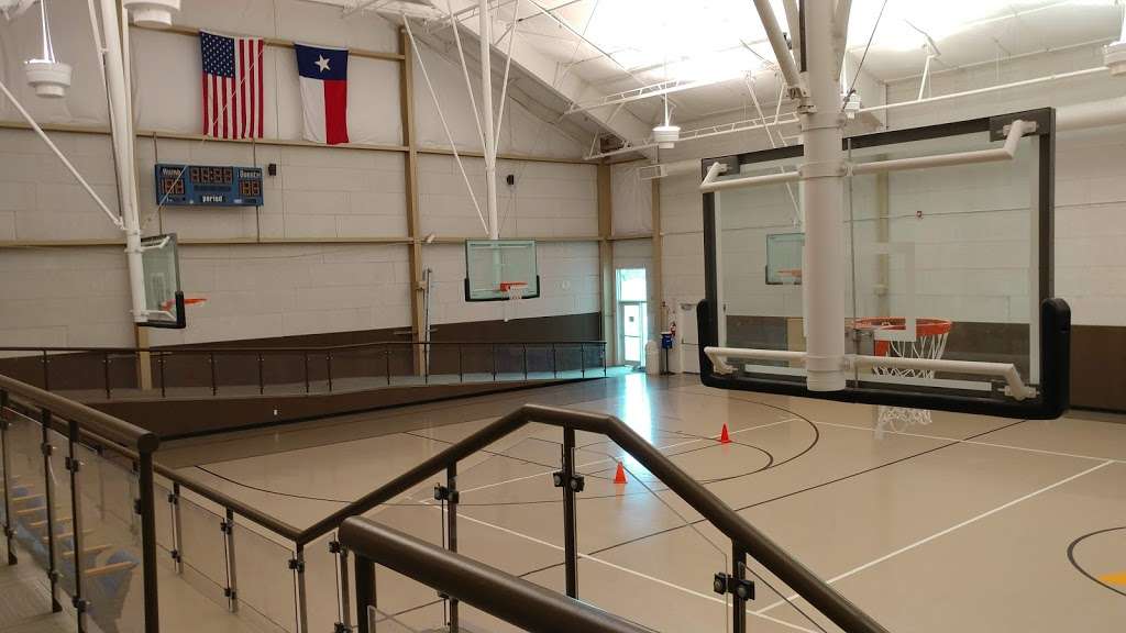 Fitness Center | 2956, 3000 Invincible Cir, League City, TX 77573 | Phone: (281) 334-2560