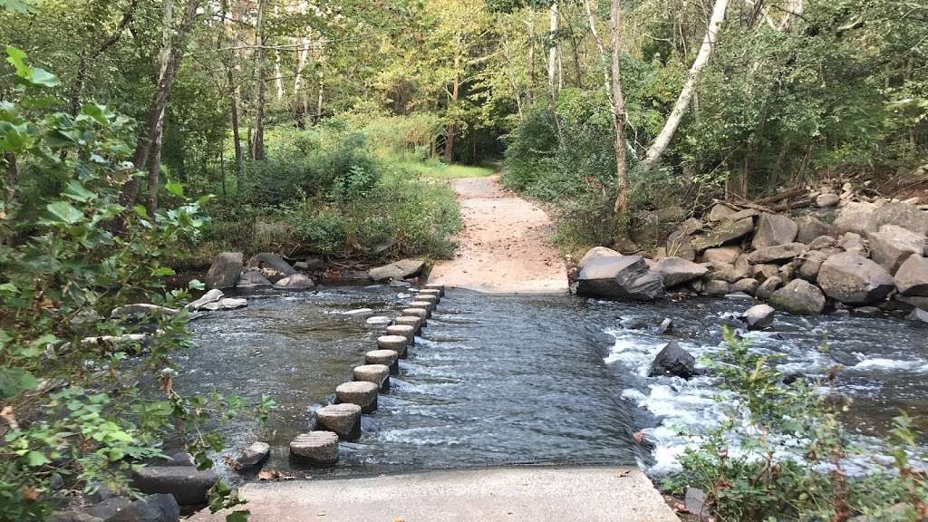 Cub Run Stream Valley Trail | 0534 06 D, Centreville, VA 20120