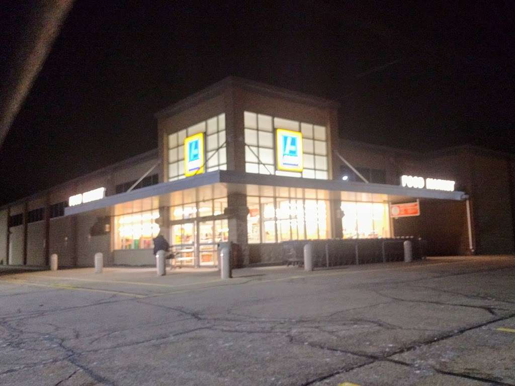 ALDI | 199 Miller Dr, North Aurora, IL 60542, USA | Phone: (855) 955-2534