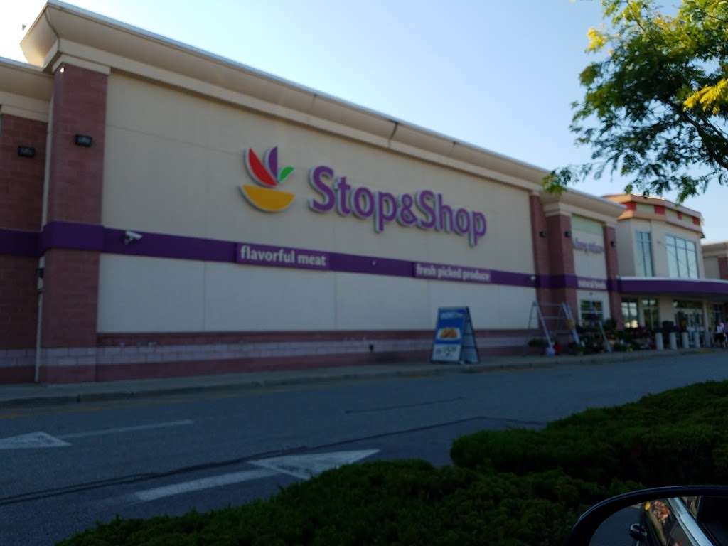 Stop & Shop | 251 Washington St, Attleboro, MA 02703 | Phone: (508) 399-6019