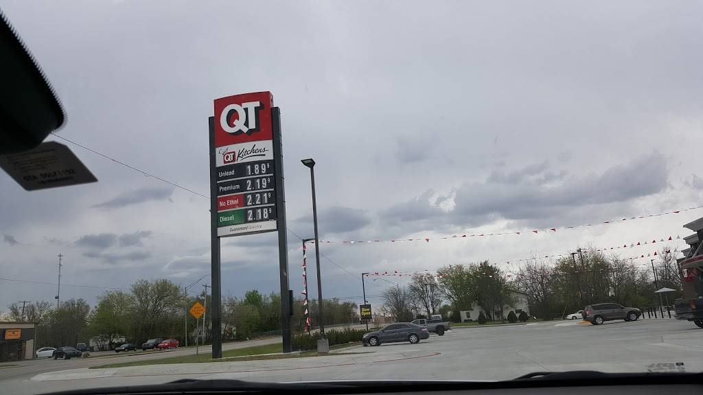 QuikTrip | 1222 N 9th St, Sapulpa, OK 74066, USA | Phone: (918) 224-1700