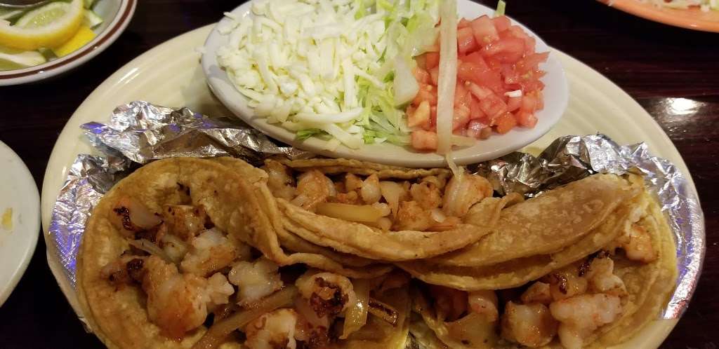 La Carreta Mexican Restaurant & Bar | 717 US-41, Schererville, IN 46375 | Phone: (219) 322-0900