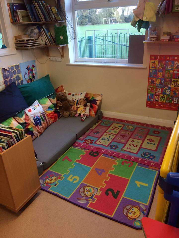 Breachwood Green Pre-school | Village Hall, Chapel Rd, Breachwood Green, Hitchin SG4 8NX, UK | Phone: 01438 831099