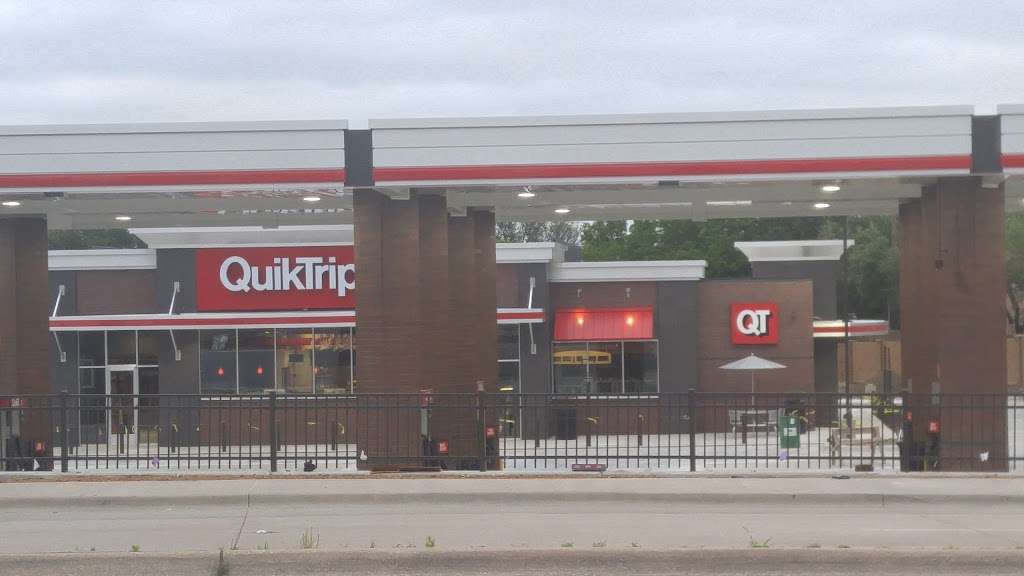 QuikTrip | 6055 Alpha Rd, Dallas, TX 75240, USA | Phone: (972) 239-7400