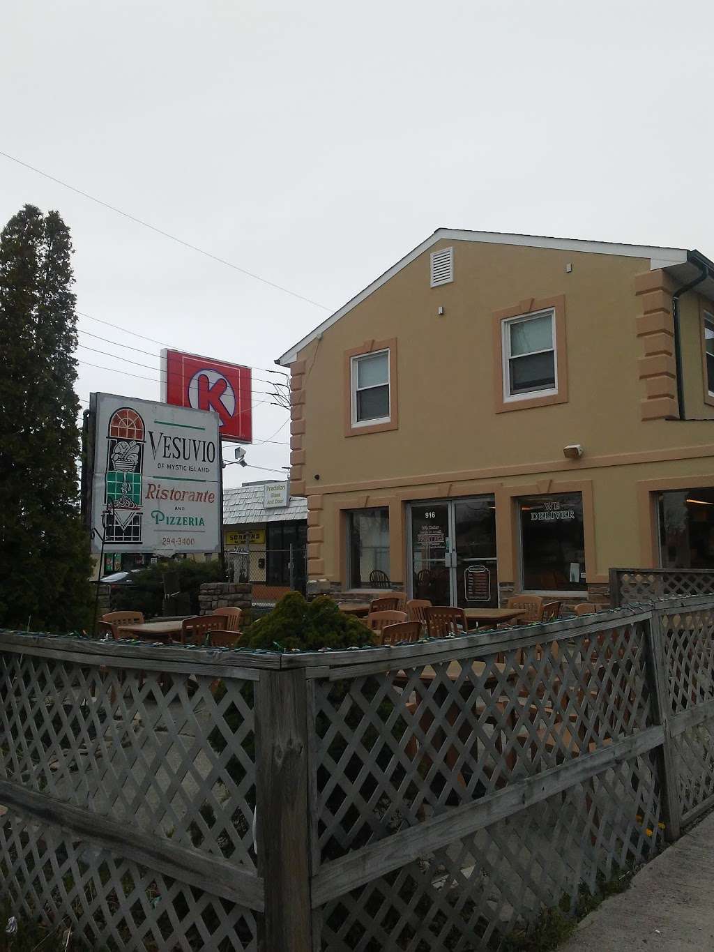 Vesuvio Pizzeria & Restaurant | 916 Radio Rd, Little Egg Harbor Township, NJ 08087, USA | Phone: (609) 294-3400