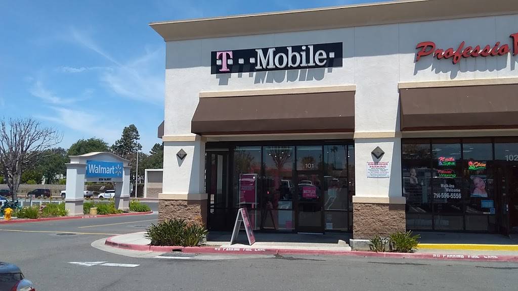 T-Mobile | 8112 Talbert Ave Unit 101, Huntington Beach, CA 92646, USA | Phone: (714) 843-6559