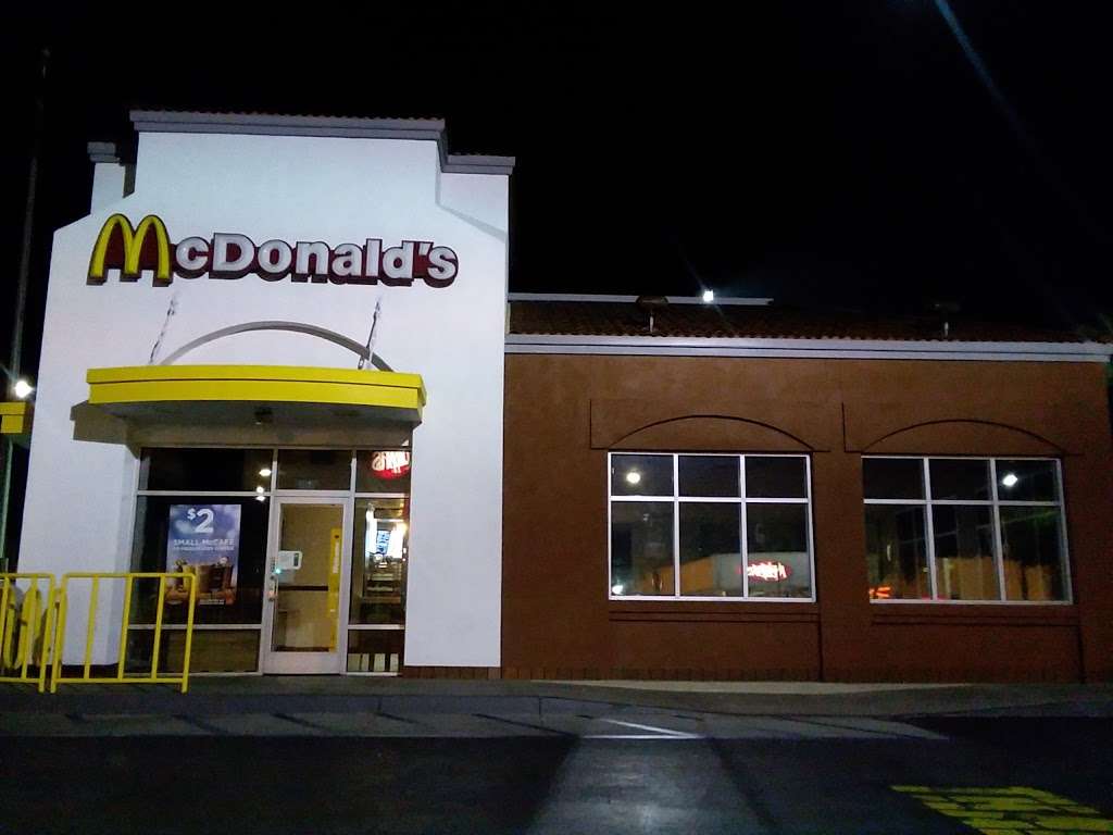 McDonalds | 13700 Sherman Way, Van Nuys, CA 91405, USA | Phone: (818) 442-9790